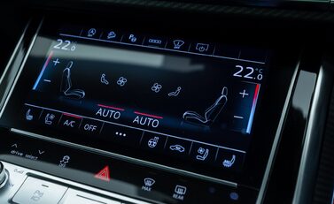 Audi RS Q8 PERFORMANCE CARBON VORSPRUNG 25