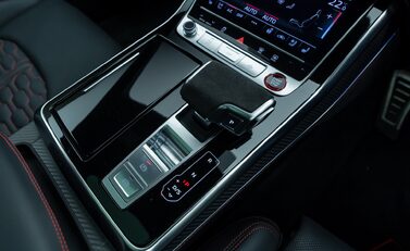 Audi RS Q8 PERFORMANCE CARBON VORSPRUNG 26