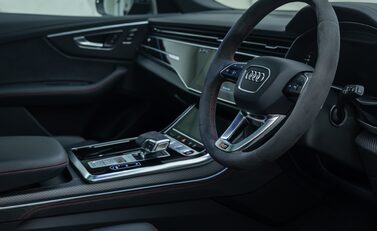 Audi RS Q8 PERFORMANCE CARBON VORSPRUNG 13