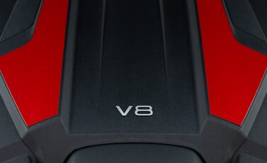 Audi RS Q8 PERFORMANCE CARBON VORSPRUNG 44