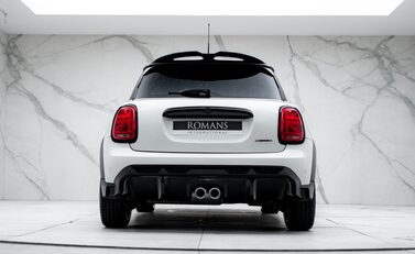 Mini Hatch JOHN COOPER WORKS 8