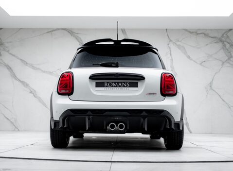 Mini Hatch JOHN COOPER WORKS 8