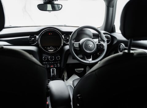 Mini Hatch JOHN COOPER WORKS 23