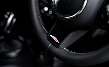 Mini Hatch JOHN COOPER WORKS 16