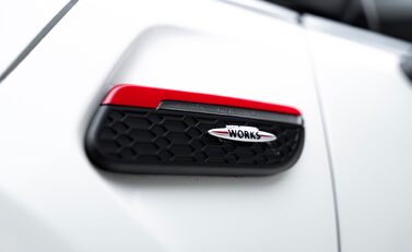 Mini Hatch JOHN COOPER WORKS 35