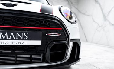 Mini Hatch JOHN COOPER WORKS 32