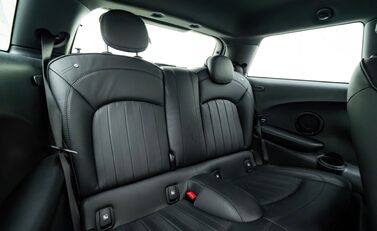 Mini Hatch JOHN COOPER WORKS 20