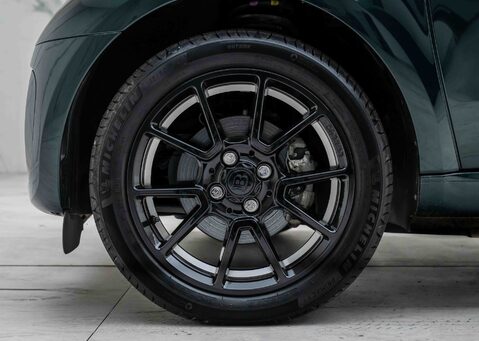 Smart Fortwo Coupe RACING GREEN EDITION