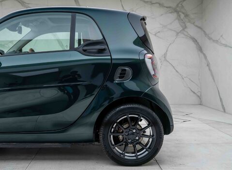 Smart Fortwo Coupe RACING GREEN EDITION 38