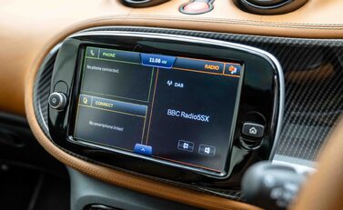 Smart Fortwo Coupe RACING GREEN EDITION 24