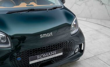 Smart Fortwo Coupe RACING GREEN EDITION 33