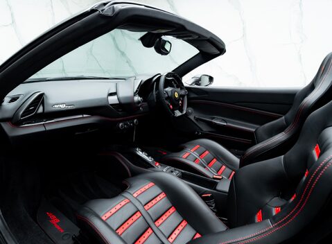 Ferrari 488 SPIDER 20
