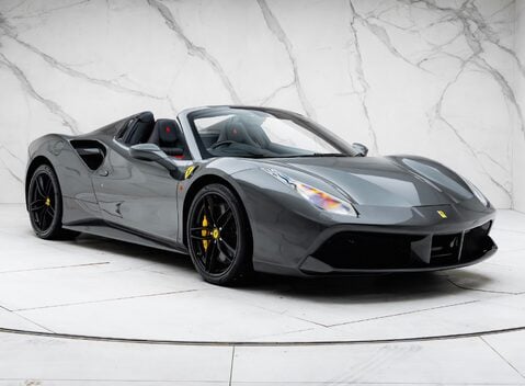 Ferrari 488 SPIDER 12