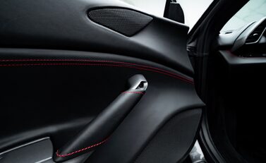 Ferrari 488 SPIDER 30