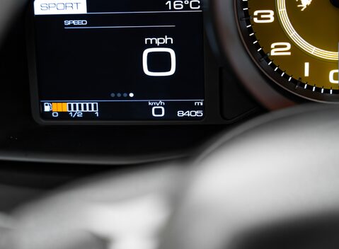 Ferrari 488 SPIDER 23