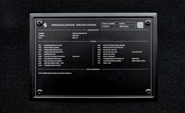 Ferrari 488 SPIDER 41