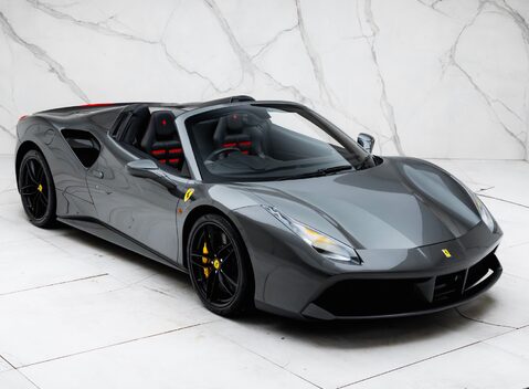 Ferrari 488 SPIDER 14