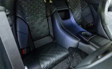 Aston Martin Vanquish ZAGATO 17