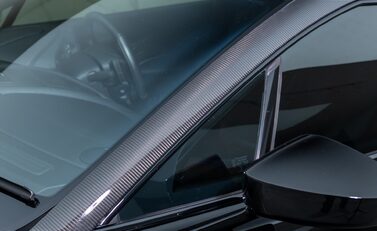 Aston Martin Vanquish ZAGATO 36