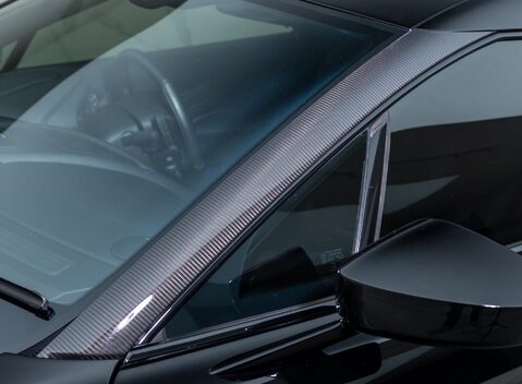 Aston Martin Vanquish ZAGATO 36