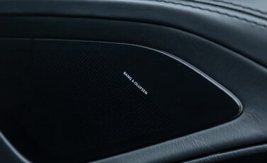 Aston Martin Vanquish ZAGATO 28