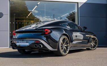 Aston Martin Vanquish ZAGATO 4
