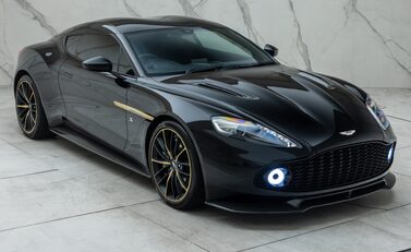 Aston Martin Vanquish ZAGATO 11