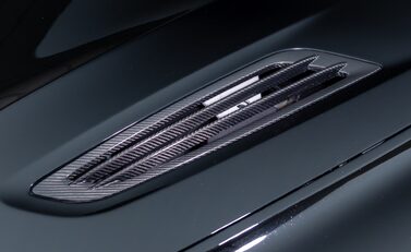 Aston Martin Vanquish ZAGATO 34