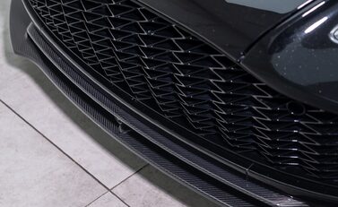 Aston Martin Vanquish ZAGATO 32