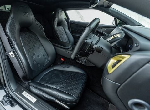 Aston Martin Vanquish ZAGATO 14