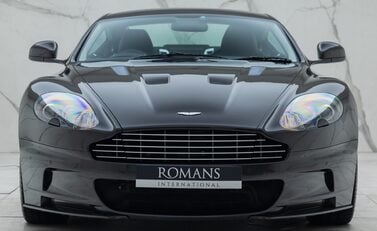 Aston Martin DBS V12 7