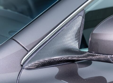 Aston Martin DBS V12 34