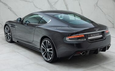 Aston Martin DBS V12 12