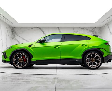 Lamborghini Urus PERFORMANTE 