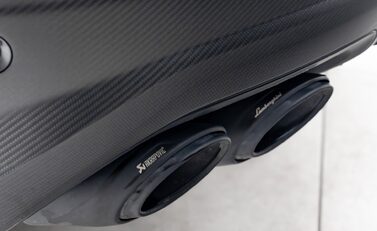 Lamborghini Urus PERFORMANTE 56