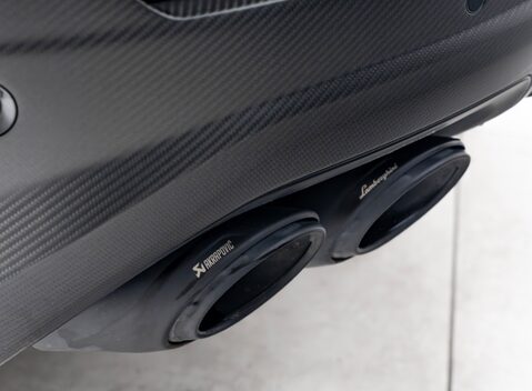 Lamborghini Urus PERFORMANTE 56