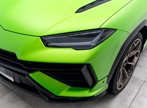 Lamborghini Urus PERFORMANTE 43