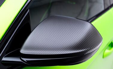 Lamborghini Urus PERFORMANTE 48