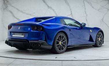 Ferrari 812 GTS 8