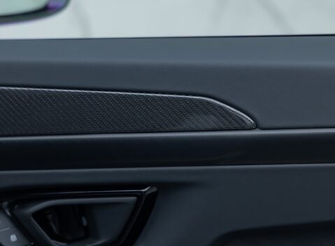 Lamborghini Urus S 30