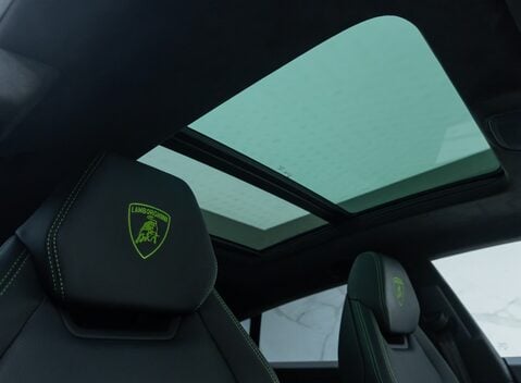 Lamborghini Urus S 16