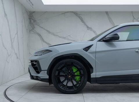 Lamborghini Urus S 36