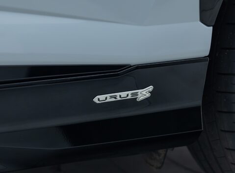 Lamborghini Urus S 34
