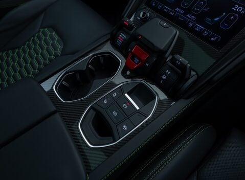 Lamborghini Urus S 26