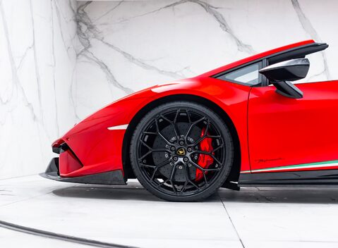 Lamborghini Huracan Spyder LP 640-4 PERFORMANTE 49