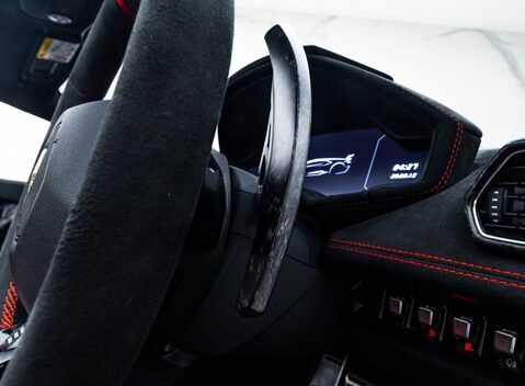 Lamborghini Huracan Spyder LP 640-4 PERFORMANTE 17