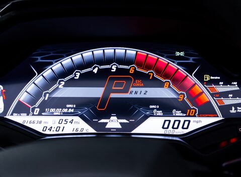 Lamborghini Huracan Spyder LP 640-4 PERFORMANTE 25