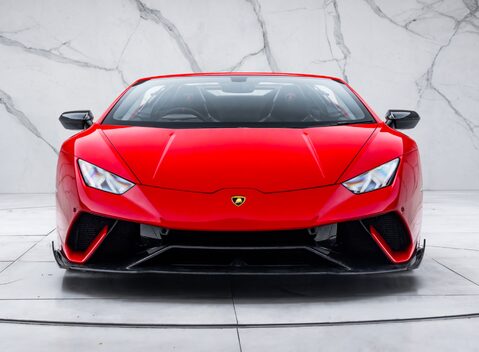 Lamborghini Huracan Spyder LP 640-4 PERFORMANTE 10