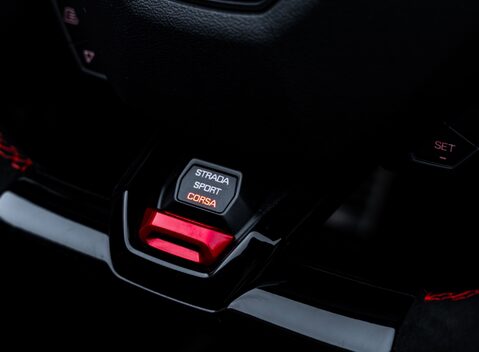 Lamborghini Huracan Spyder LP 640-4 PERFORMANTE 18