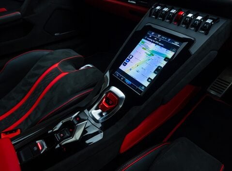 Lamborghini Huracan TECNICA 22